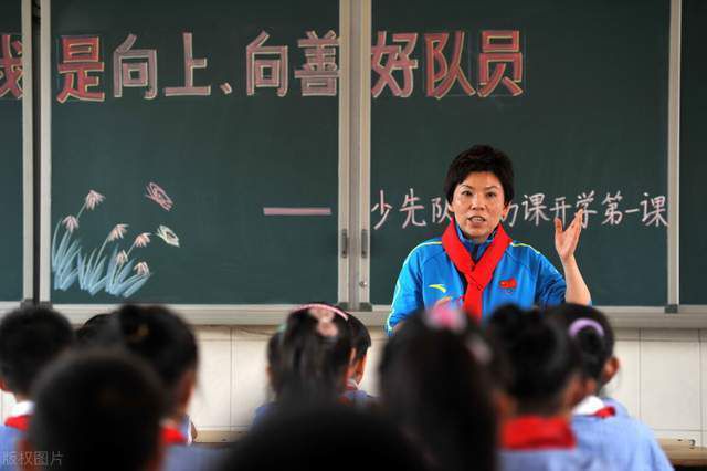 蜜桃视频成a人v在线
